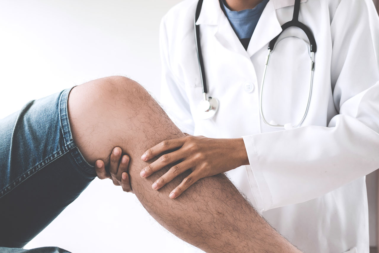 Descubre las causas del dolor de rodilla, sus síntomas más frecuentes y las opciones de atención médica disponibles en Guanajuato Capital.
